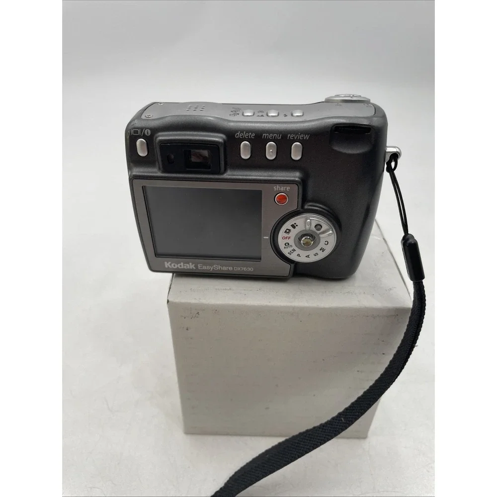 Kodak EasyShare DX7630 6.1MP Digital Camera 3X Zoom+Battery+Charger+SD Card+Manu